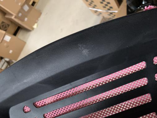  Крісло офісне Bonro B-6200 рожеве (080)