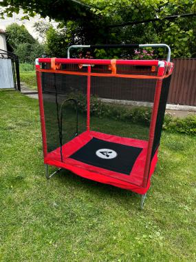  Батут манеж дитячий з сіткою Atleto 120x120 см червоний KRB07