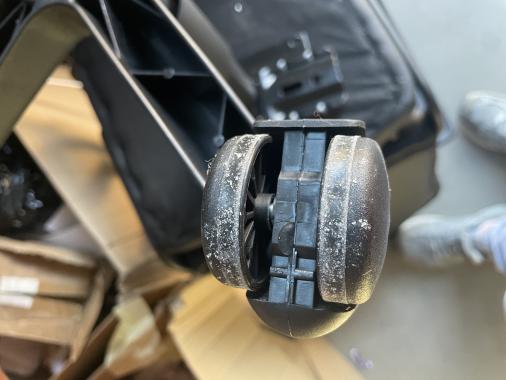  Крісло офісне геймерське Bonro B-043 чорне (1170) - уцінений товар