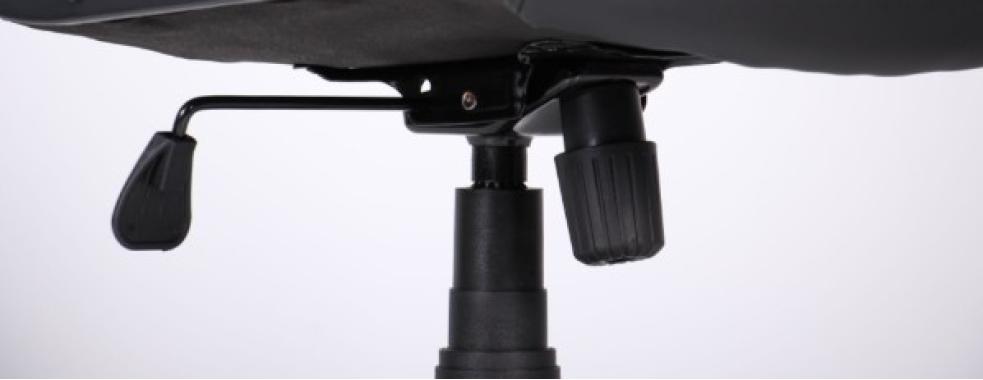 Кресло офисное на колесах Bonro B-635 черное 